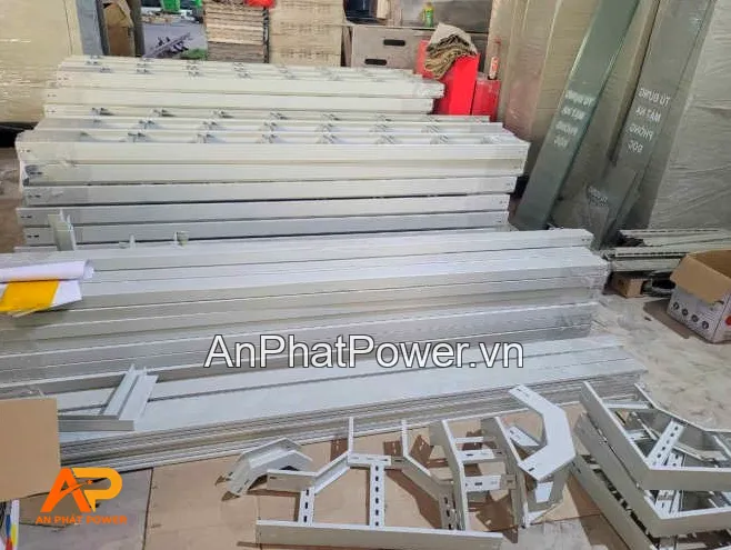 Thang cáp điện sơn tĩnh điện Chính hãng